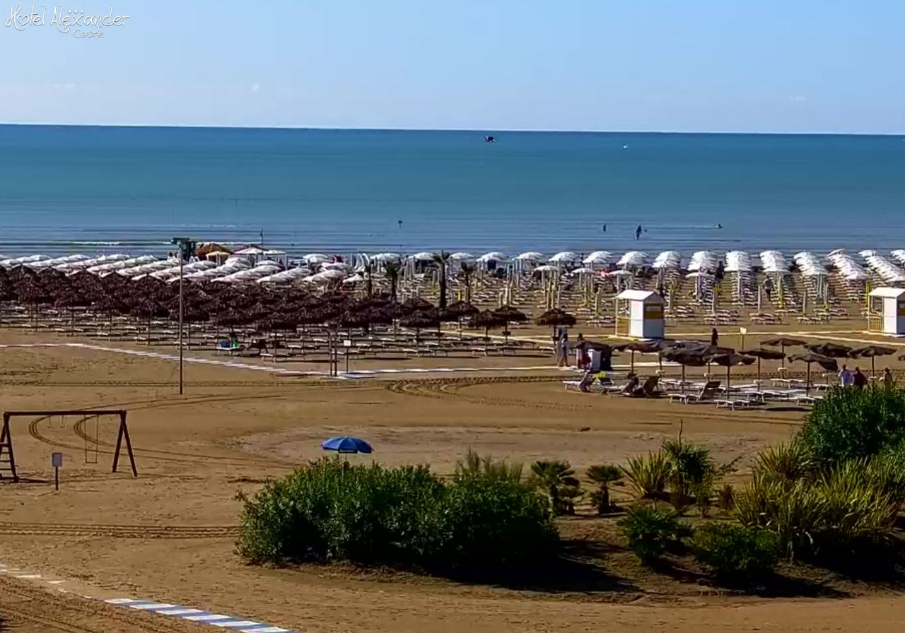 Hotel Alexander a Caorle in diretta: Levante Strand, spiaggia di levante