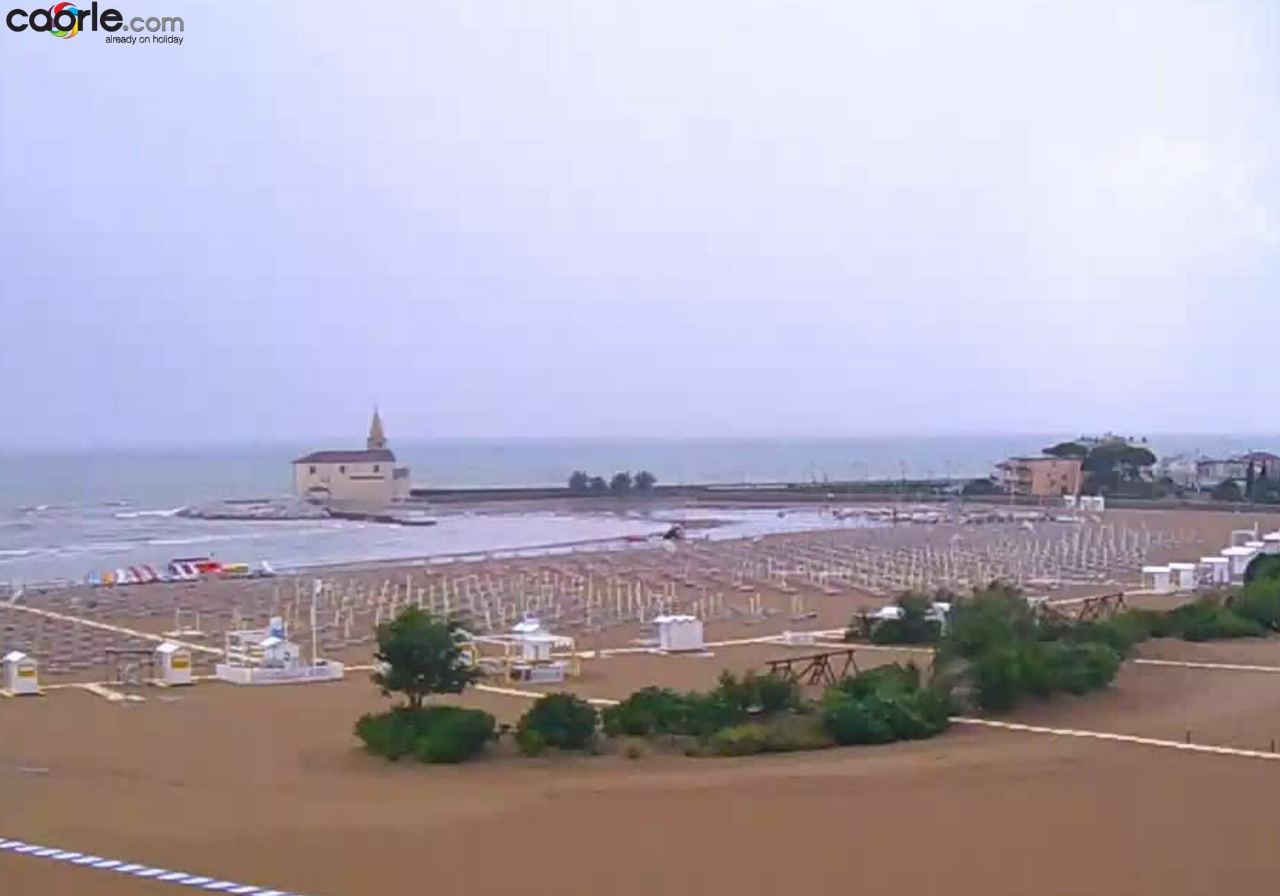 Webcam Caorle, Strand von Levante a Caorle in diretta: Strand „Madonnina“, spiaggia di levante