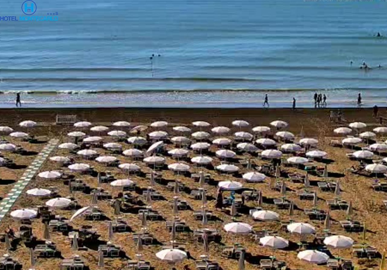 Hotel Montecarlo a Caorle in diretta: Ponente Strand, spiaggia di ponente