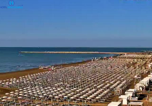 Hotel Montecarlo a Caorle in diretta: Spiaggia di Ponente, spiaggia di ponente