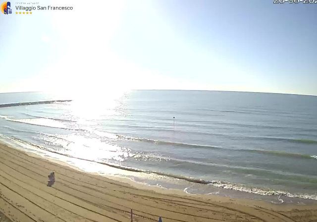 Villaggio San Francesco a Caorle in diretta: Il campeggio 5 stelle tra il mare e la pineta sulla spiaggia di Caorle, duna verde